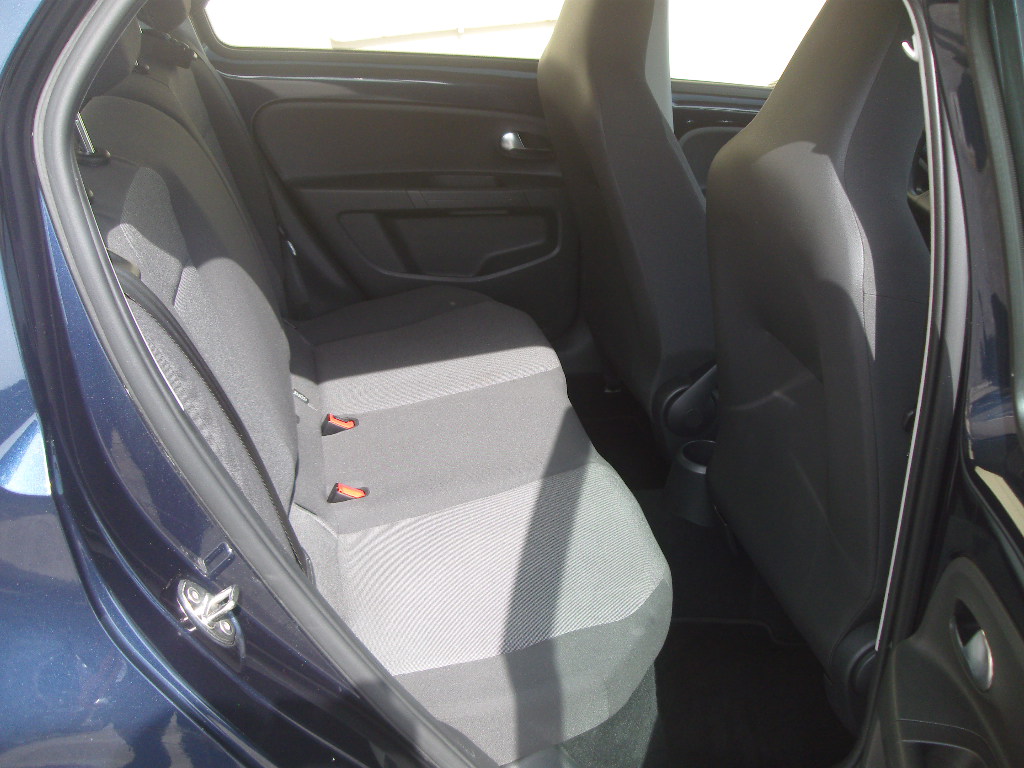 VOLKSWAGEN UP 1.0 5 PORTE